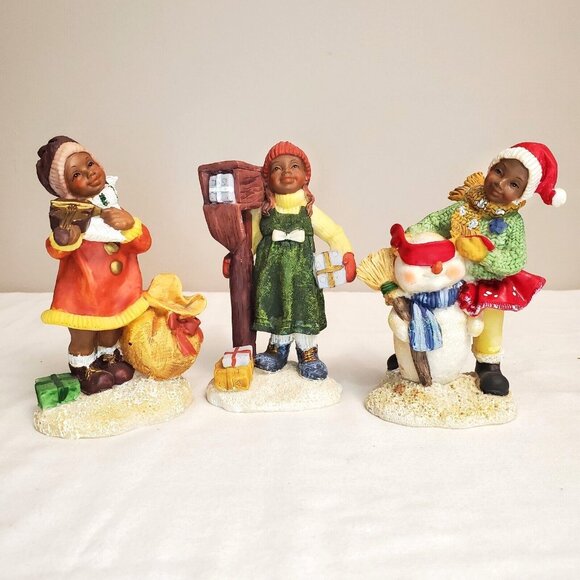 Vtg Lot of 10 Christmas Figurines Statues Holiday Ornaments Table Decor Santa - Picture 13 of 16